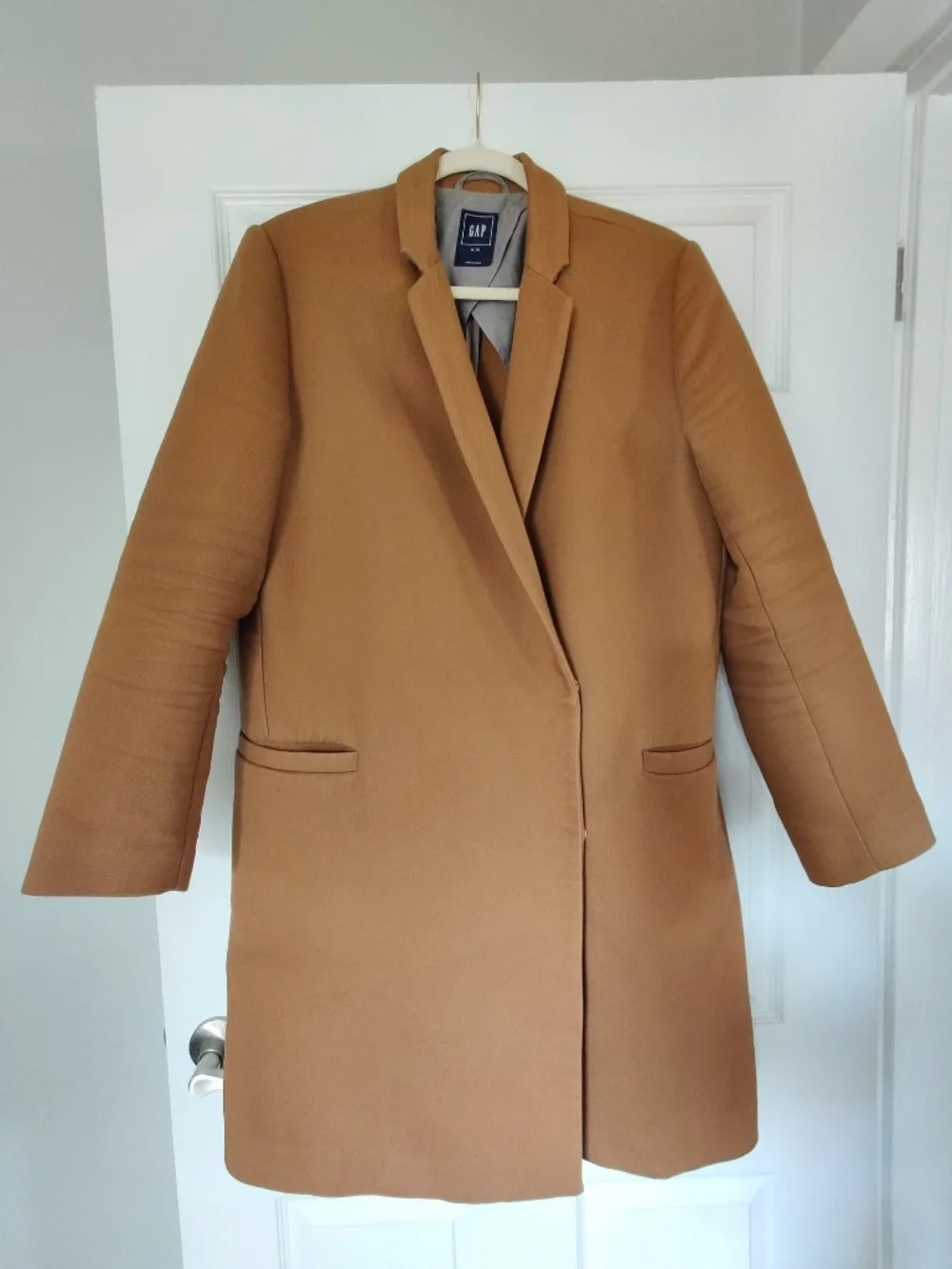 GAP Light Brown Lapel-Collar Long Dress Coat – XL - Picture 2 of 12